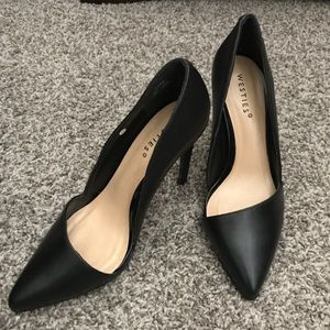 Black sexy pumps NEW